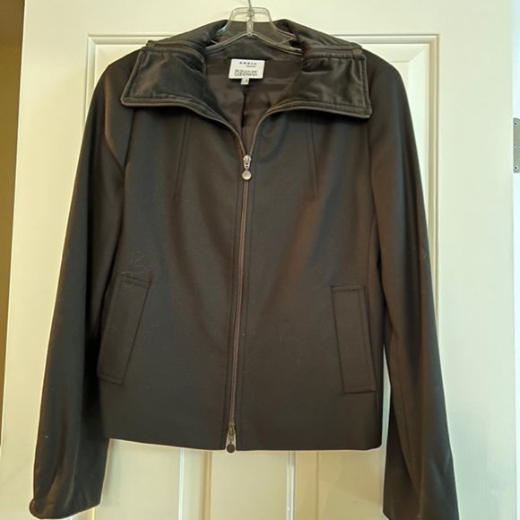 Akris Brown Wool Jacket with Velvet Collar Size 6 - Picture 2 of 14